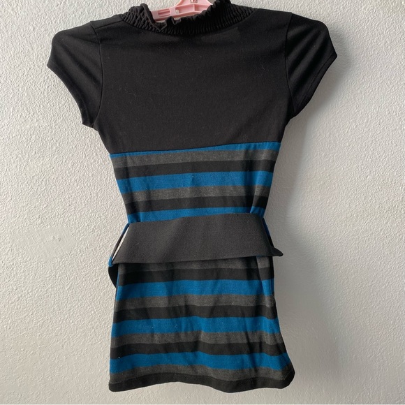 Fashion Magazine | Women's Stripped Top with belt Size S - Picture 4 of 9